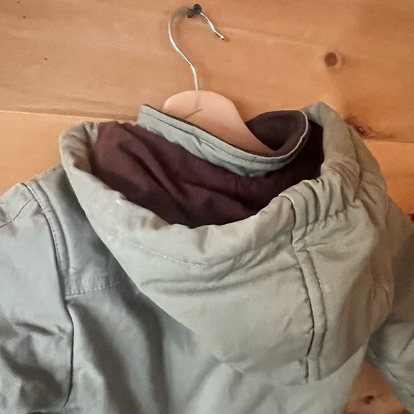 Roots Jacket - Picture 7 of 8